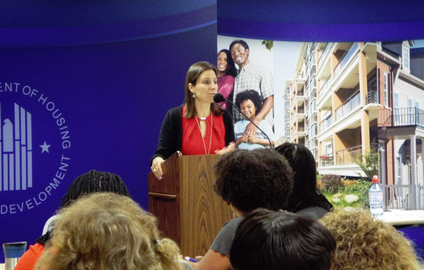 wendy-speaking Wendy Swire keynote speaker in DC area